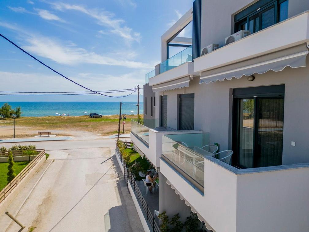 Морска Къща Емма Ofrínion Exterior foto